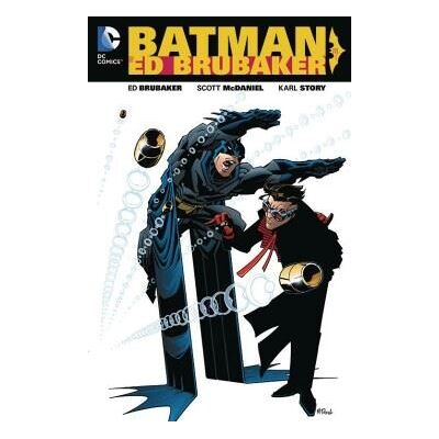 Dc Comics BATMAN BY ED BRUBAKER 01 Dc Comics BATMAN BY ED BRUBAKER 01