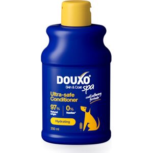 250ml DOUXO Spa Huid & Vacht Ultra-Veilig Hydraterende Conditioner Hond Accessoires 250ml DOUXO Spa Huid & Vacht Ultra-Veilig Hydraterende Conditioner Hond Accessoires