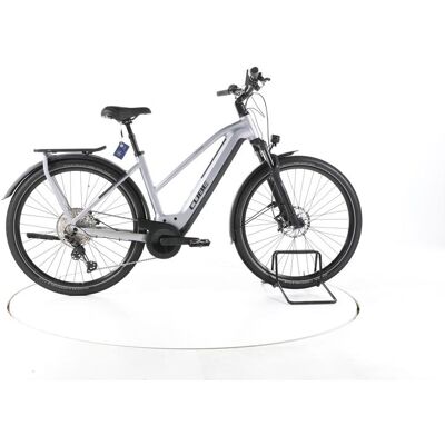Cube Kathmandu Hybrid SLX Trekking E-bike 2024 - 304493 Cube Kathmandu Hybrid SLX Trekking E-bike 2024 - 304493
