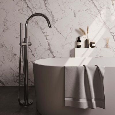 Brauer Brushed Carving Vrijstaande Vrijstaand Badmengkraan - met Staaf Handdouche - Doucheslang - Rvs Geborsteld Pvd Brauer Brushed Carving Vrijstaande Vrijstaand Badmengkraan - met Staaf Handdouche - Doucheslang - Rvs Geborsteld Pvd