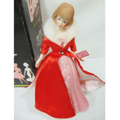Moederdag cadeau - Barbie Porseleinen Beeldje En Muziekdoosje Magnificience 1965 27 cm Moederdag cadeau - Barbie Porseleinen Beeldje En Muziekdoosje Magnificience 1965 27 cm