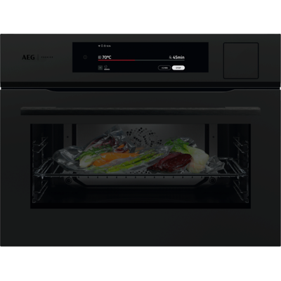 AEG 9000 ProAssist met SteamPro - Combi hetelucht- en stoomoven CS9900T AEG 9000 ProAssist met SteamPro - Combi hetelucht- en stoomoven CS9900T