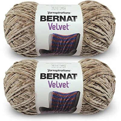 Bernat Velvet Garen Set van 2 van 300 g, Polyester garen # 5 volumineus, 288 m, voor Breien/haken, beige (Mushroom) Bernat Velvet Garen Set van 2 van 300 g, Polyester garen # 5 volumineus, 288 m, voor Breien/haken, beige (Mushroom)