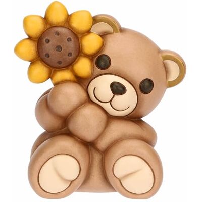 THUN Teddy met zonnebloem, groot, keramiek, Collectie Meer nieuwigheden 2025, 12,3 x 9,4 x 13,8 cm THUN Teddy met zonnebloem, groot, keramiek, Collectie Meer nieuwigheden 2025, 12,3 x 9,4 x 13,8 cm