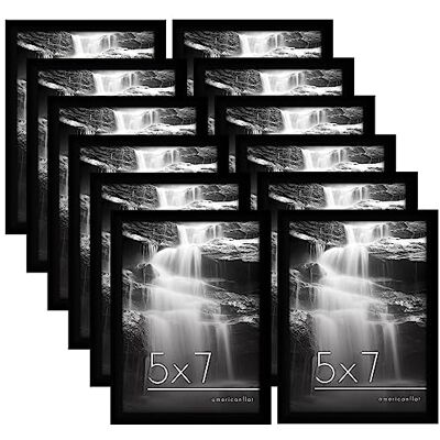 Americanflat 12 Pack 5x7 zwarte fotolijsten met gepolijst glas horizontale en verticale formaten voor muur en tafelblad Americanflat 12 Pack 5x7 zwarte fotolijsten met gepolijst glas horizontale en verticale formaten voor muur en tafelblad