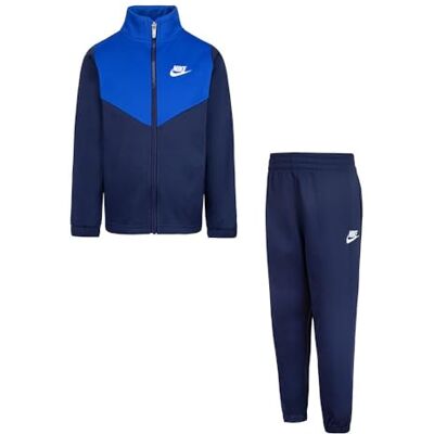 NIKE Lifestyle Essnetials Trainingspak voor kinderen Midnight Navy 6/7 jaar NIKE Lifestyle Essnetials Trainingspak voor kinderen Midnight Navy 6/7 jaar