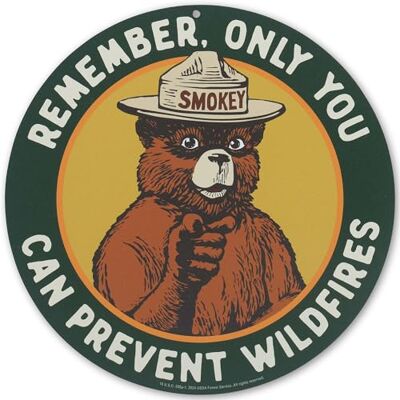 Open Road Brands Smokey Bear Remember Only You Can Prevent Wildfires Rond metalen bord Vintage Smokey Bear muurdecoratie voor mannengrot, hut of garage Open Road Brands Smokey Bear Remember Only You Can Prevent Wildfires Rond metalen bord Vintage Smokey Bear muurdecoratie voor mannengrot, hut of garage
