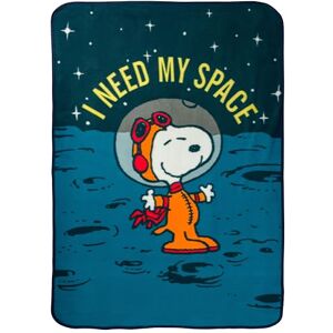 Silver Buffalo Pinda's Snoopy Need My Space Fleece Gooi 45" x 60 Silver Buffalo Pinda's Snoopy Need My Space Fleece Gooi 45" x 60