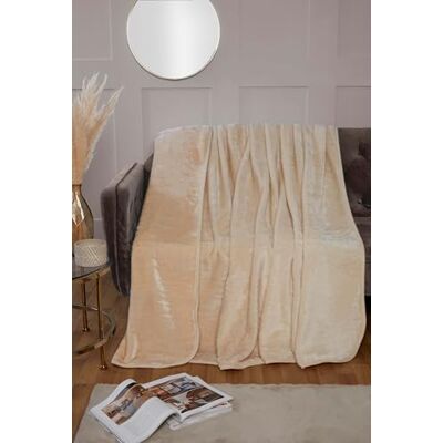 Rapport home Luxe Geverfde Nerts Deken (150 x 200 cm) Crème Rapport home Luxe Geverfde Nerts Deken (150 x 200 cm) Crème