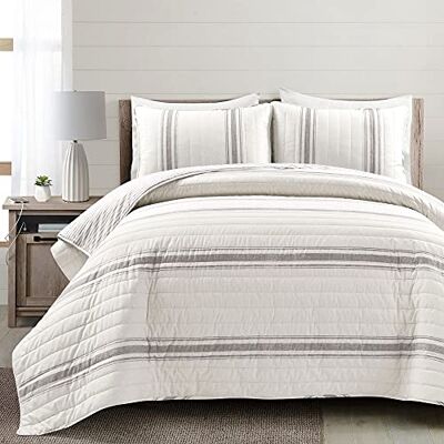 Lush Decor Boerderij Stripe 3 Stuk Quilt Set, Grijs, Volledig/Koningin Lush Decor Boerderij Stripe 3 Stuk Quilt Set, Grijs, Volledig/Koningin