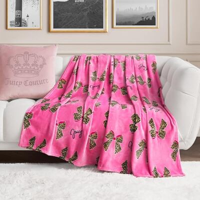 Juicy Couture Oversized pluche deken 152,4 cm x 177,8 cm, luipaardstrikken warm roze Juicy Couture Oversized pluche deken 152,4 cm x 177,8 cm, luipaardstrikken warm roze