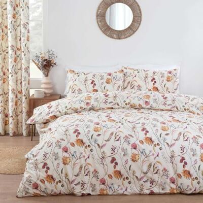 Prestigious Textiles Sundour Grove Prachtige Bloemen & Vlinder Design Dekbedovertrek Set in Multi Colour op een Natuurlijke Achtergrond King Bed Grove Prestigious Textiles Sundour Grove Prachtige Bloemen & Vlinder Design Dekbedovertrek Set in Multi Colour op een Natuurlijke Achtergrond King Bed Grove