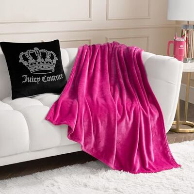 Juicy Couture Massief pluche 50 "X70" plaid deken, felroze zacht, gezellig en ontworpen voor moeiteloze glamour Juicy Couture Massief pluche 50 "X70" plaid deken, felroze zacht, gezellig en ontworpen voor moeiteloze glamour