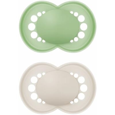 MAM Fopspeen van natuurlijk rubber, vanaf 16 maanden, met symmetrische speen plat en flexibel, met zelfsteriliserende doos, neutraal mat, 2 stuks MAM Fopspeen van natuurlijk rubber, vanaf 16 maanden, met symmetrische speen plat en flexibel, met zelfsteriliserende doos, neutraal mat, 2 stuks
