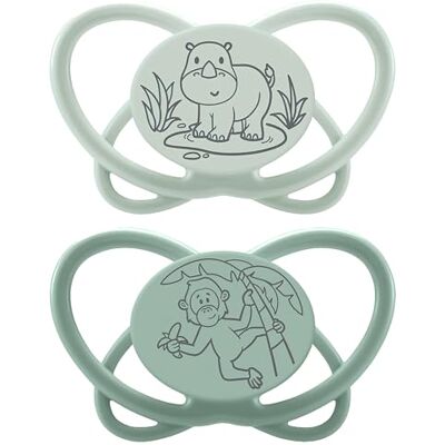 nip Butterfly 16-32 maanden 2-pack Stijlvriendelijke, tandvriendelijke babyfopspeen incl. fopspeenbox. Duurzame fopspeen met zachte siliconen zuiger, lichtgroen/turquoise nip Butterfly 16-32 maanden 2-pack Stijlvriendelijke, tandvriendelijke babyfopspeen incl. fopspeenbox. Duurzame fopspeen met zachte siliconen zuiger, lichtgroen/turquoise