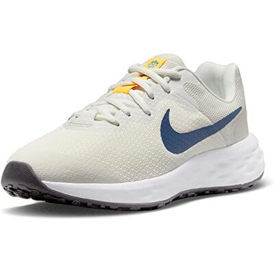 Nike Revolution 6 Unisex Velcro Hardloopschoenen - Beige Nike Revolution 6 Unisex Velcro Hardloopschoenen - Beige