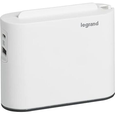 Legrand Extra platte stekkerdoos met 2 geaarde zijstopcontacten en USB type A + type-C wit en donkergrijs Legrand Extra platte stekkerdoos met 2 geaarde zijstopcontacten en USB type A + type-C wit en donkergrijs