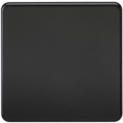 Knightsbridge SF8350MB Schroefloze 1-Gang Blanking Plate, Mat Zwart Knightsbridge SF8350MB Schroefloze 1-Gang Blanking Plate, Mat Zwart