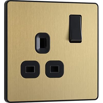 British General BG Electricals Evolve enkel geschakeld stopcontact, 13A, satijnmessing British General BG Electricals Evolve enkel geschakeld stopcontact, 13A, satijnmessing