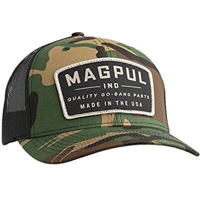 Magpul Baseballpet met kliksluiting en baseballpet van Trucker Hat Magpul Baseballpet met kliksluiting en baseballpet van Trucker Hat