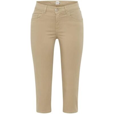 Brax Style Shakira C Capri in Free to Move Ultralight kwaliteit, 34 Olive Tree, 38W / 32L Brax Style Shakira C Capri in Free to Move Ultralight kwaliteit, 34 Olive Tree, 38W / 32L