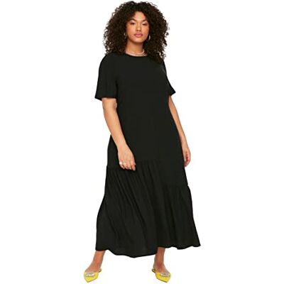 Trendyol Vrouwen Plus Size Maxi Ruche Zoom Oversized Geweven Plus Size Jurk, Zwart, 48 Plus Trendyol Vrouwen Plus Size Maxi Ruche Zoom Oversized Geweven Plus Size Jurk, Zwart, 48 Plus