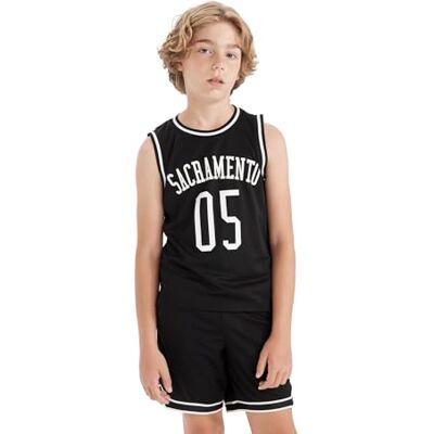 DeFacto Kinder Jungen Tank Top Stylisches und bequemes Ärmelloses Shirt für aktive Kids, Zwart, 7-8 jaar DeFacto Kinder Jungen Tank Top Stylisches und bequemes Ärmelloses Shirt für aktive Kids, Zwart, 7-8 jaar