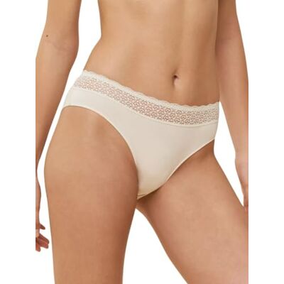 Triumph Dames Feel of Modal Tai Ondergoed, Creamy Dream, S Triumph Dames Feel of Modal Tai Ondergoed, Creamy Dream, S