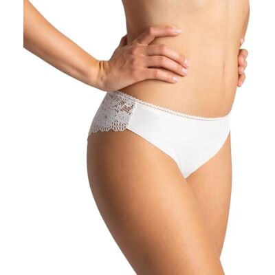 Passionata Nina Damesslip, onzichtbaar en comfortabel, modern en vrouwelijk, kant en microvezel, discrete afwerking Passionata Nina Damesslip, onzichtbaar en comfortabel, modern en vrouwelijk, kant en microvezel, discrete afwerking