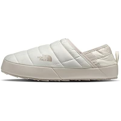 THE NORTH FACE Thermoball Traction Mule V Dames Muiltje Gardenia White/Silvergrey 36 THE NORTH FACE Thermoball Traction Mule V Dames Muiltje Gardenia White/Silvergrey 36