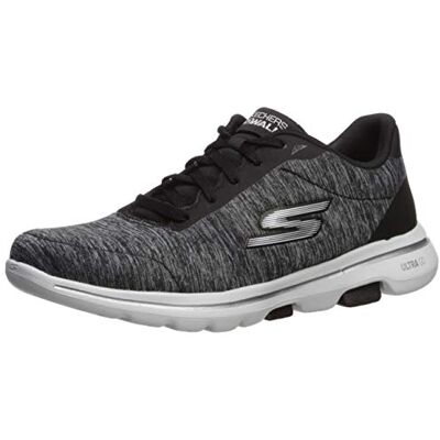 Skechers Go Walk 5-True Zwart/Wit Heren Sneakers - Schoen Skechers Go Walk 5-True Zwart/Wit Heren Sneakers - Schoen