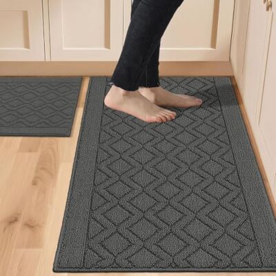 COSY HOMEER 48x20 Inch/30X20 Inch Keuken Tapijt Matten Gemaakt van 100% Polypropyleen 2 Stuks Zachte Keuken Mat Gespecialiseerd in Anti Glad en Machine Wasbaar (Grijs) COSY HOMEER 48x20 Inch/30X20 Inch Keuken Tapijt Matten Gemaakt van 100% Polypropyleen 2 Stuks Zachte Keuken Mat Gespecialiseerd in Anti Glad en Machine Wasbaar (Grijs)
