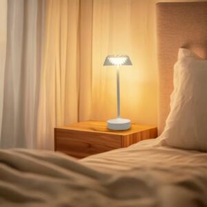 M mimotec Irina 2W witte led-tafellamp, oplaadbaar, dimbaar, 3 kleurtemperaturen (3 CCT), IP44, 1200 mAh batterij, USB-kabel inbegrepen M mimotec Irina 2W witte led-tafellamp, oplaadbaar, dimbaar, 3 kleurtemperaturen (3 CCT), IP44, 1200 mAh batterij, USB-kabel inbegrepen