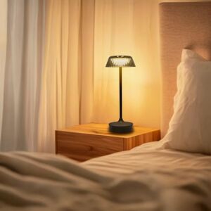 M mimotec Irina 2W zwarte led-tafellamp, oplaadbaar, dimbaar, 3 kleurtemperaturen (3 CCT), IP44, 1200 mAh batterij, USB-kabel inbegrepen M mimotec Irina 2W zwarte led-tafellamp, oplaadbaar, dimbaar, 3 kleurtemperaturen (3 CCT), IP44, 1200 mAh batterij, USB-kabel inbegrepen