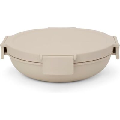 Brabantia Make & Take Lunchkom, 1 l, compacte platte voedselcontainer luchtdichte sluiting, lekvrije kom met deksel, geschikt voor vriezer, vaatwasser en magnetron, zachtbeige Brabantia Make & Take Lunchkom, 1 l, compacte platte voedselcontainer luchtdichte sluiting, lekvrije kom met deksel, geschikt voor vriezer, vaatwasser en magnetron, zachtbeige