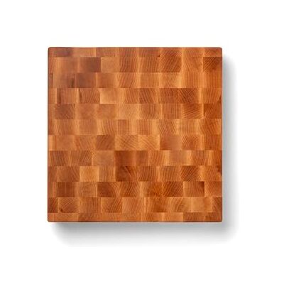 John Boos Boos Block CCB151503 Hackblok van ; hoogwaardig esdoorn hoofdhout, professionele kwaliteit, 38 x 38 x 7,5 cm aan beide zijden bruikbaar, zijdelingse handgrepen. John Boos Boos Block CCB151503 Hackblok van ; hoogwaardig esdoorn hoofdhout, professionele kwaliteit, 38 x 38 x 7,5 cm aan beide zijden bruikbaar, zijdelingse handgrepen.