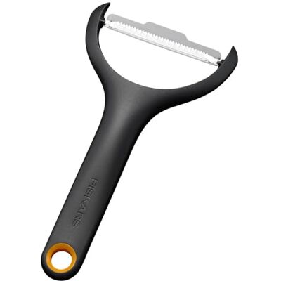 Fiskars Functional Form Julienneschiller Y-schiller voor fijne Groentereepjes, Zwenkbare Mes, Roestvrijstalen mes/Kunststof handvat, Zwart/Oranje, 1079909 Fiskars Functional Form Julienneschiller Y-schiller voor fijne Groentereepjes, Zwenkbare Mes, Roestvrijstalen mes/Kunststof handvat, Zwart/Oranje, 1079909