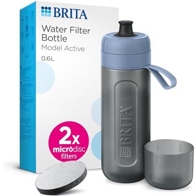 Brita Sportfles model Active donkerblauw (600 ml) met 2 microDisc-filters, flexibel BPA-vrij, filtert chloor, onzuiverheden, hormonen, pesticiden en bewaart mineralen. Brita Sportfles model Active donkerblauw (600 ml) met 2 microDisc-filters, flexibel BPA-vrij, filtert chloor, onzuiverheden, hormonen, pesticiden en bewaart mineralen.
