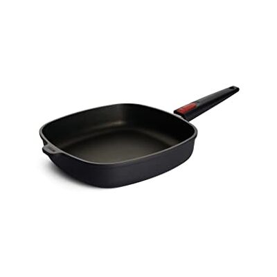 Woll 1628IL pan 28 x 28 cm Titanium Nowo, inductie Woll 1628IL pan 28 x 28 cm Titanium Nowo, inductie