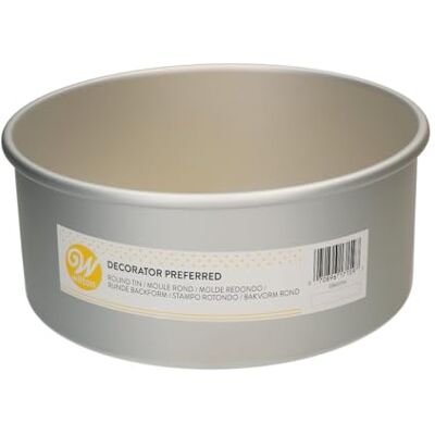 Wilton Extra Diepe Ronde Cakevorm 22,5 x 10 cm Extra diepe bakvorm van geanodiseerd aluminium, taartvorm voor gelaagde taarten, taarten met meerdere verdiepingen Wilton Extra Diepe Ronde Cakevorm 22,5 x 10 cm Extra diepe bakvorm van geanodiseerd aluminium, taartvorm voor gelaagde taarten, taarten met meerdere verdiepingen