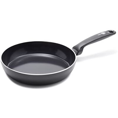 GreenPan Torino Gezonde keramische koekenpan met antiaanbaklaag 24 cm, PFAS-vrij, inductie, ovenbestendig tot 160°C, vaatwasmachinebestendig, zwart GreenPan Torino Gezonde keramische koekenpan met antiaanbaklaag 24 cm, PFAS-vrij, inductie, ovenbestendig tot 160°C, vaatwasmachinebestendig, zwart