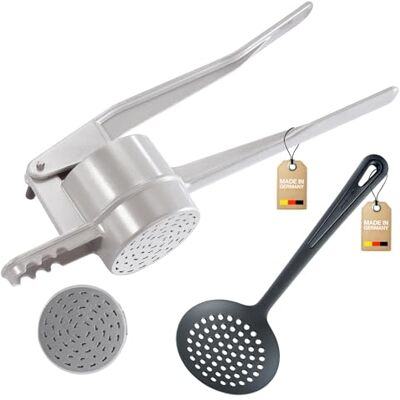 Westmark Spätzle-set, 2 delar, 1 spätzel- och potatispress med traditionella hål, Spätzlechef + 1 skumslev, Gentle, Gjutet aluminium/PA, Silver/svart, 612022E8 Westmark Spätzle-set, 2 delar, 1 spätzel- och potatispress med traditionella hål, Spätzlechef + 1 skumslev, Gentle, Gjutet aluminium/PA, Silver/svart, 612022E8