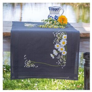 Vervaco Borduurpakket Voorbedrukt Tafelloper Borduurwerk Kit MADELIEFJES Borduurwerk Set 40 x 100 cm Tafellinnen Decor Handwerken Pakket Knutselen voor Volwassenen Creatief Cadeau Vervaco Borduurpakket Voorbedrukt Tafelloper Borduurwerk Kit MADELIEFJES Borduurwerk Set 40 x 100 cm Tafellinnen Decor Handwerken Pakket Knutselen voor Volwassenen Creatief Cadeau