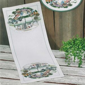 Permin Hardanger tafelloper borduurpakket campingleven telpatroon Permin Hardanger tafelloper borduurpakket campingleven telpatroon