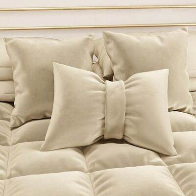 PETTI Artigiani Italiani Fluwelen bankkussens met vulling, kussenslopen voor de slaapkamer, sierkussen met verborgen ritssluiting, fluwelen kussen, crème, strik, 1 stuk, 50 x 40 cm PETTI Artigiani Italiani Fluwelen bankkussens met vulling, kussenslopen voor de slaapkamer, sierkussen met verborgen ritssluiting, fluwelen kussen, crème, strik, 1 stuk, 50 x 40 cm