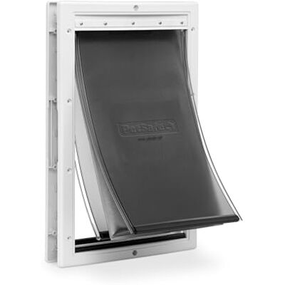 PetSafe extreem weer energiebesparende huisdierdeur voor katten en honden geïsoleerd klepsysteem groot kunststof frame, wit Energie-efficiënt, geweldig voor warme en koude klimaten, klikbaar sluitpaneel, overschilderbaar kunststof frame PetSafe extreem weer energiebesparende huisdierdeur voor katten en honden geïsoleerd klepsysteem groot kunststof frame, wit Energie-efficiënt, geweldig voor warme en koude klimaten, klikbaar sluitpaneel, overschilderbaar kunststof frame