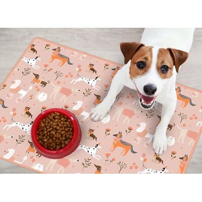 Viniliko , Waterdichte mat voor voerbak, Happy Dogs Day (in roze) 48 x 75 cm Viniliko , Waterdichte mat voor voerbak, Happy Dogs Day (in roze) 48 x 75 cm