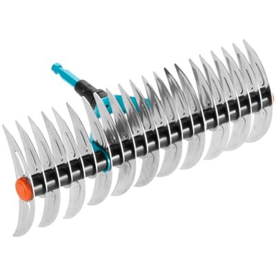 Gardena combisystem verticuteerhark: Hark voor verwijderen van mos en vilt uit gazons, van hoogwaardig kwaliteitsstaal, geschikt voor aanharken van afval en stenen (3392-20), 35x30x28 cm Gardena combisystem verticuteerhark: Hark voor verwijderen van mos en vilt uit gazons, van hoogwaardig kwaliteitsstaal, geschikt voor aanharken van afval en stenen (3392-20), 35x30x28 cm