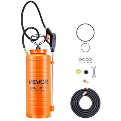 VEVOR Industriële betonsproeier, 3,5 gallon roestvrijstalen sproeier, Heavy Duty Tri-Poxy pompspuiten, 20,5 "Wand met ergonomisch pistoolhandvat, 48 "& 120" slang, 2 messing sproeiers voor bouw, tuin VEVOR Industriële betonsproeier, 3,5 gallon roestvrijstalen sproeier, Heavy Duty Tri-Poxy pompspuiten, 20,5 "Wand met ergonomisch pistoolhandvat, 48 "& 120" slang, 2 messing sproeiers voor bouw, tuin