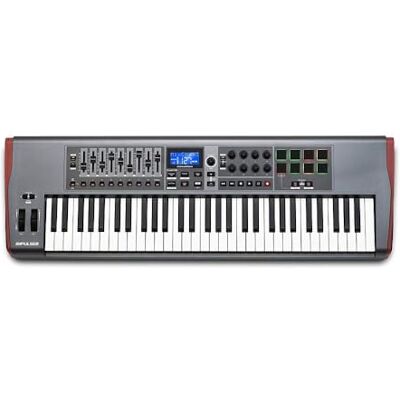 Novation Impulse USB/MIDI-controller-toetsenbord met 61 toetsen en buspower – robuust, responsief full-format toetsenbord met aftertouch en aanslagdynamische pads voor Mac en Windows. Novation Impulse USB/MIDI-controller-toetsenbord met 61 toetsen en buspower – robuust, responsief full-format toetsenbord met aftertouch en aanslagdynamische pads voor Mac en Windows.
